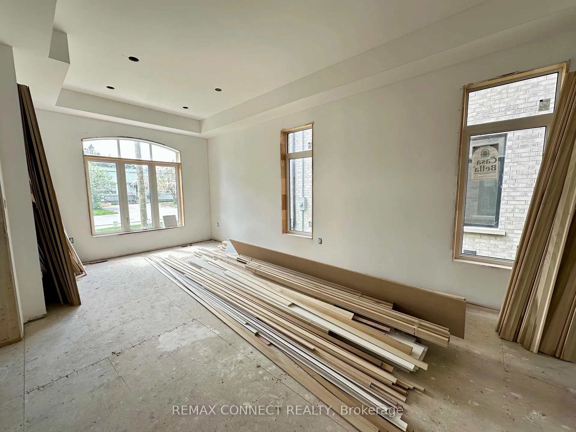 Photo 4 of 389 Rosebank Road, Pickering, Rosebank — HOMEH