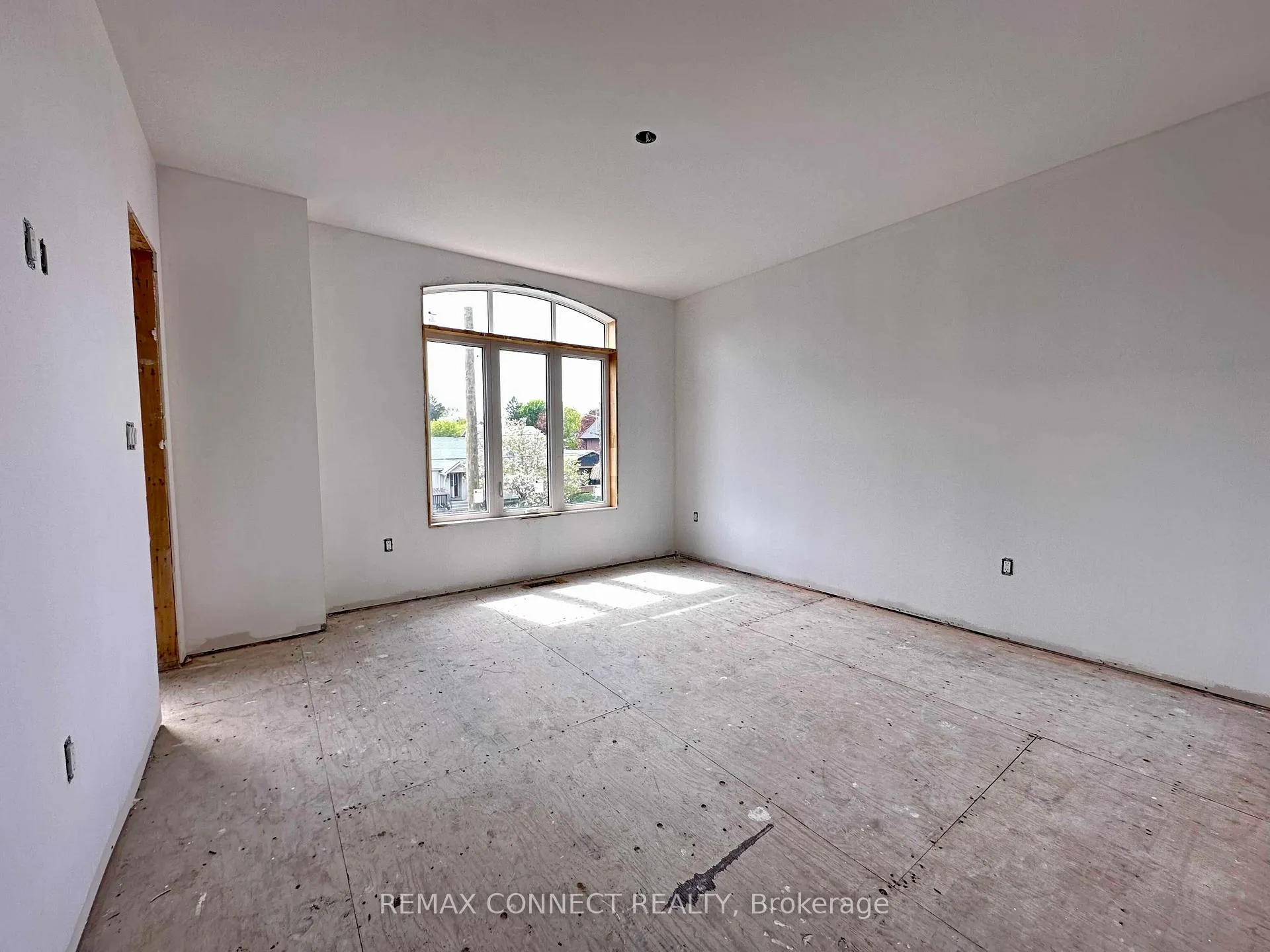 Photo 17 of 389 Rosebank Road, Pickering, Rosebank — HOMEH
