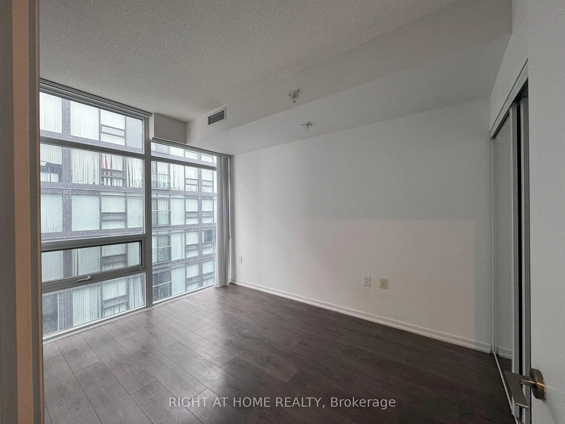 Photo 6 of Unit PH01, 36 Lisgar Street, Toronto, Little Portugal — HOMEH