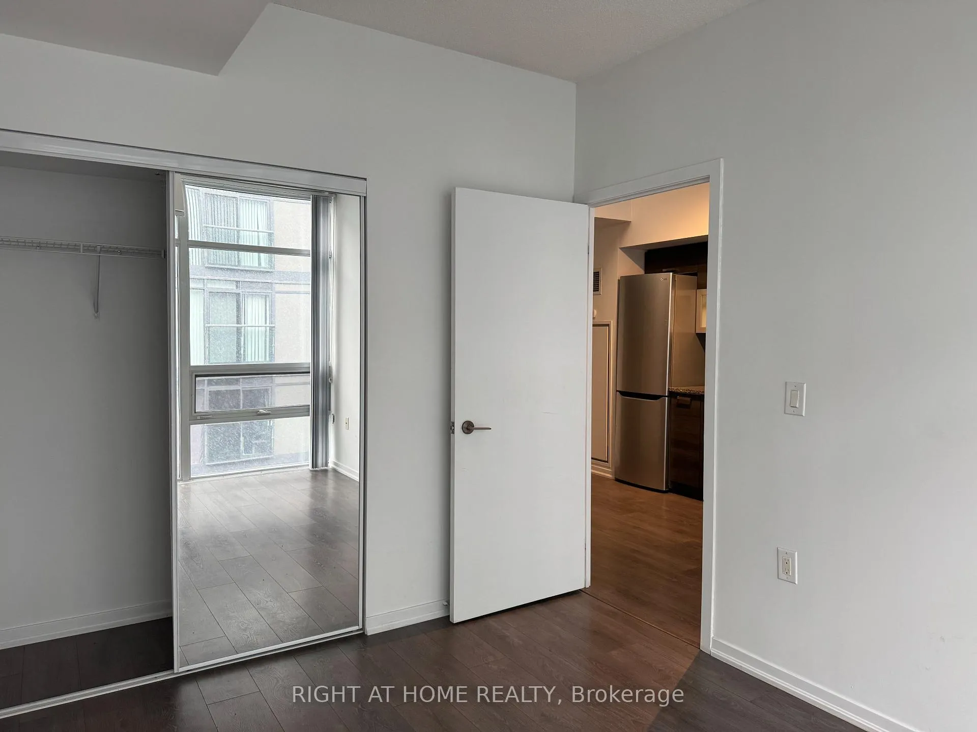 Photo 7 of Unit PH01, 36 Lisgar Street, Toronto, Little Portugal — HOMEH