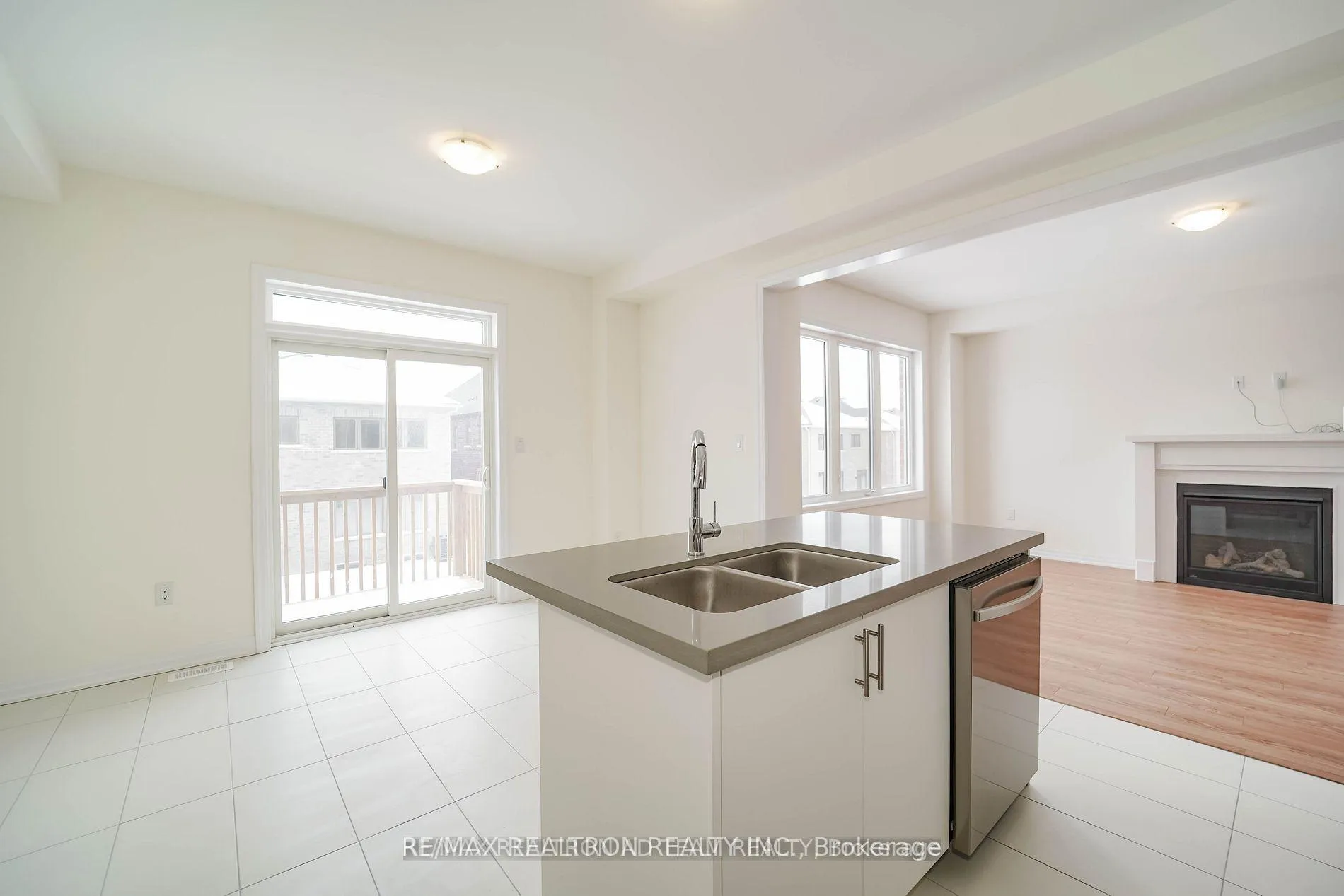Photo 14 of 79 Northrop Avenue, Clarington, Newcastle — HOMEH