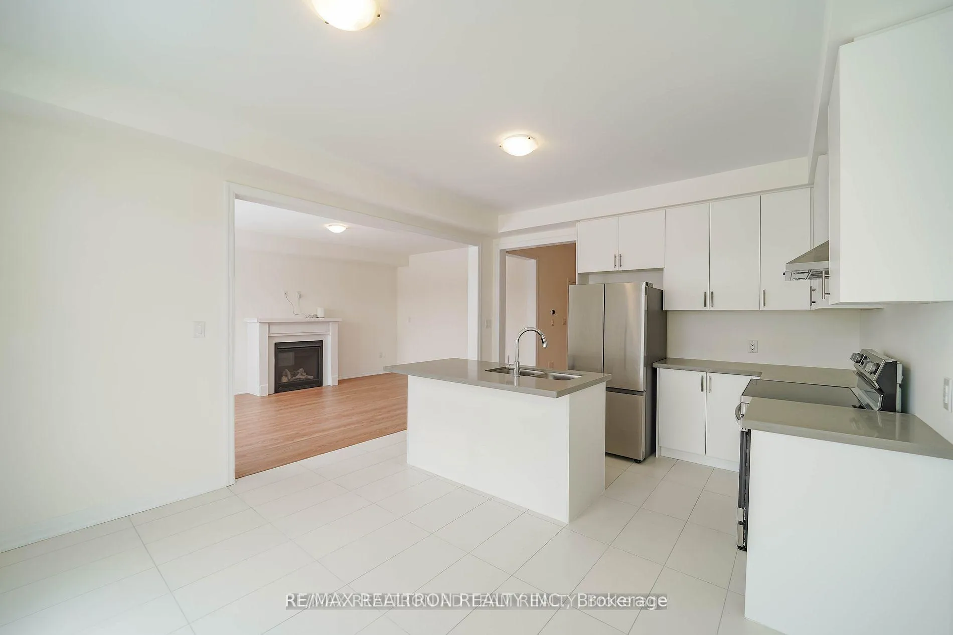 Photo 15 of 79 Northrop Avenue, Clarington, Newcastle — HOMEH