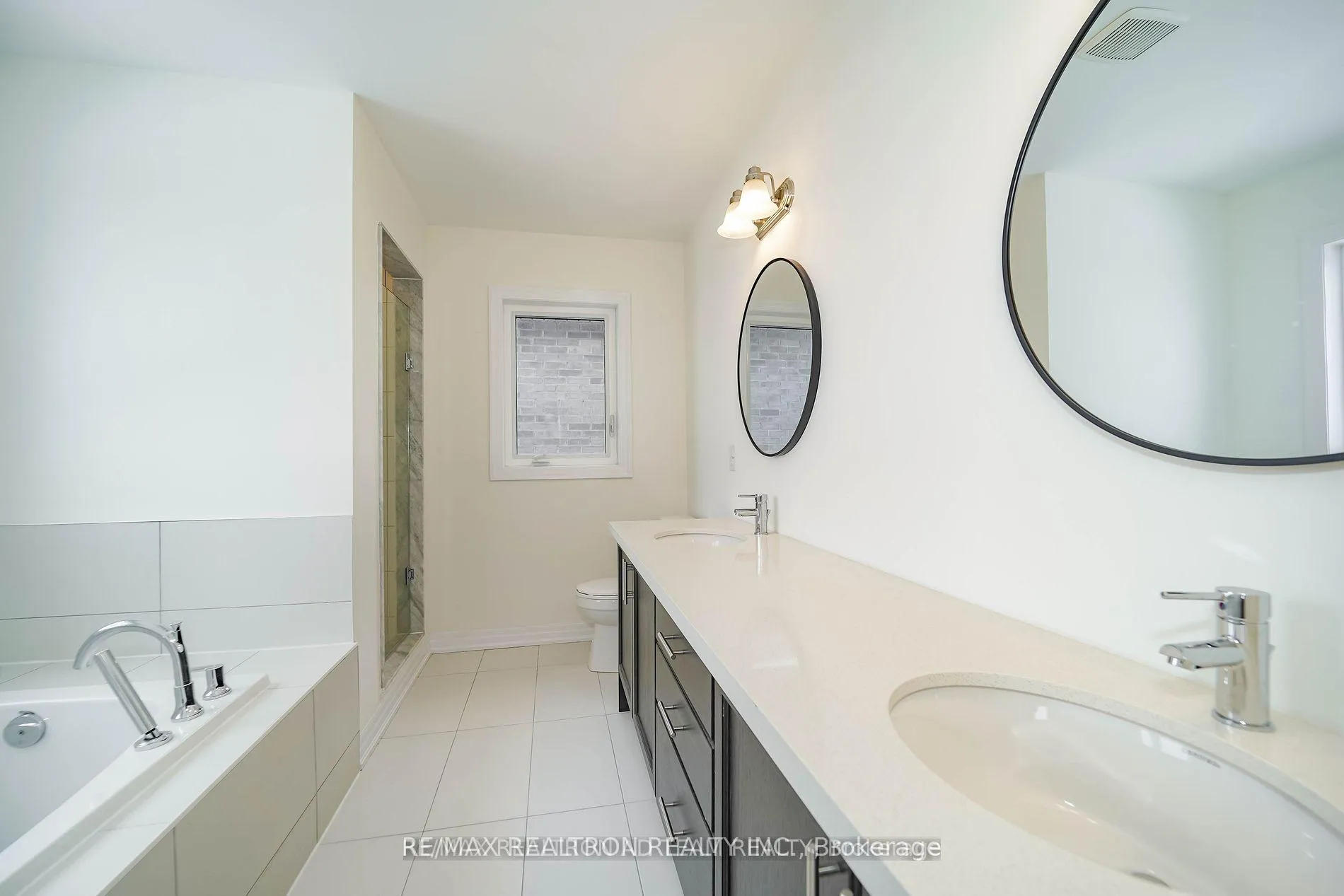 Photo 25 of 79 Northrop Avenue, Clarington, Newcastle — HOMEH