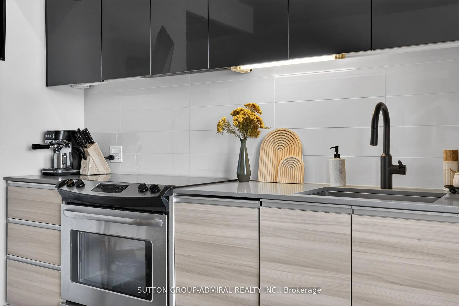 Photo 13 of Unit 725, 1190 Dundas Street E, Toronto, South Riverdale — HOMEH