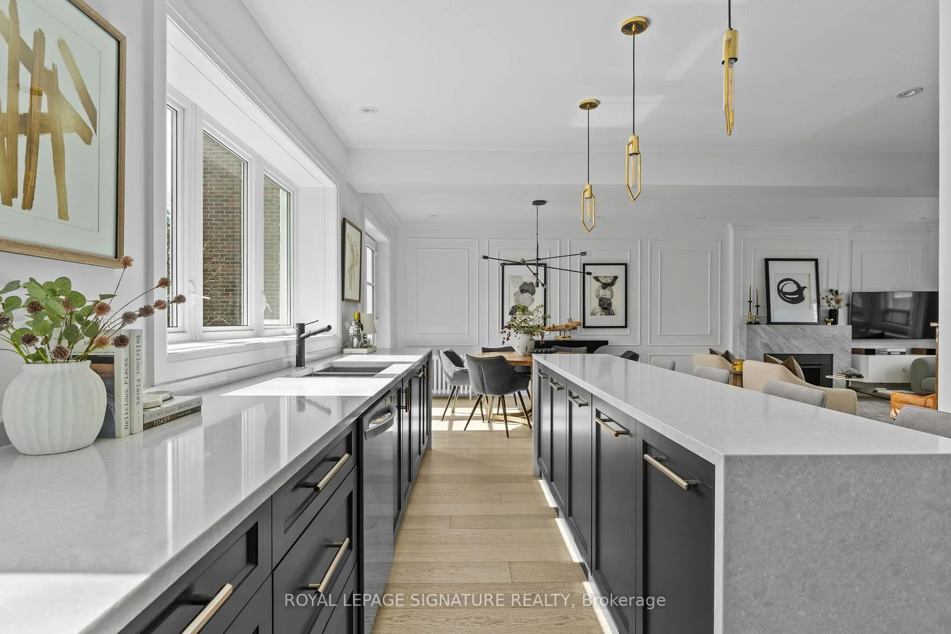 Photo 5 of 47 Don Valley Drive, Toronto, Broadview North — HOMEH