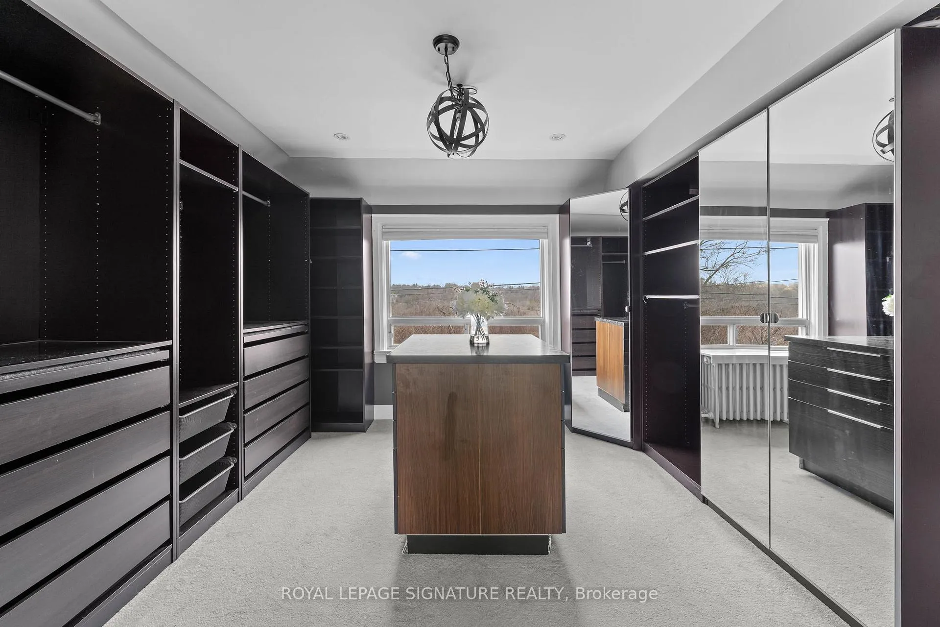 Photo 25 of 47 Don Valley Drive, Toronto, Broadview North — HOMEH