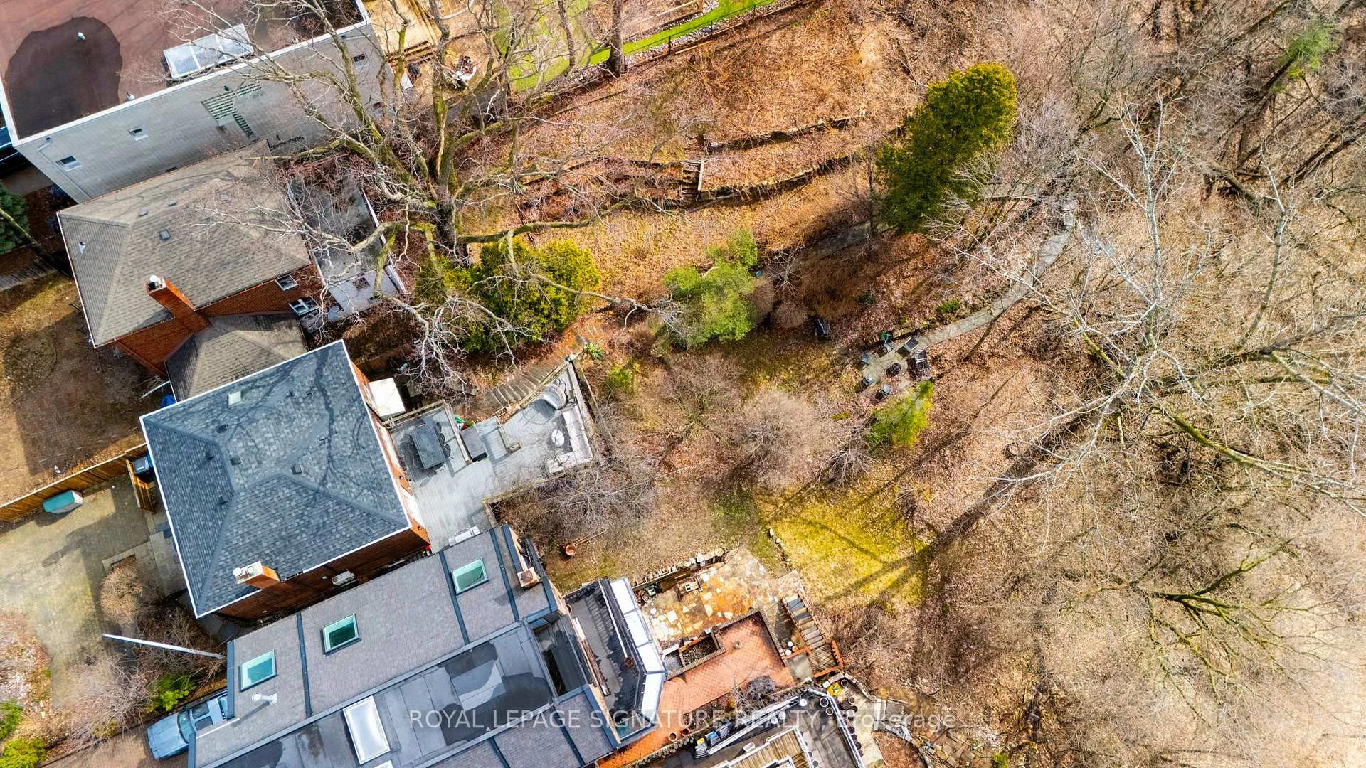 Photo 39 of 47 Don Valley Drive, Toronto, Broadview North — HOMEH