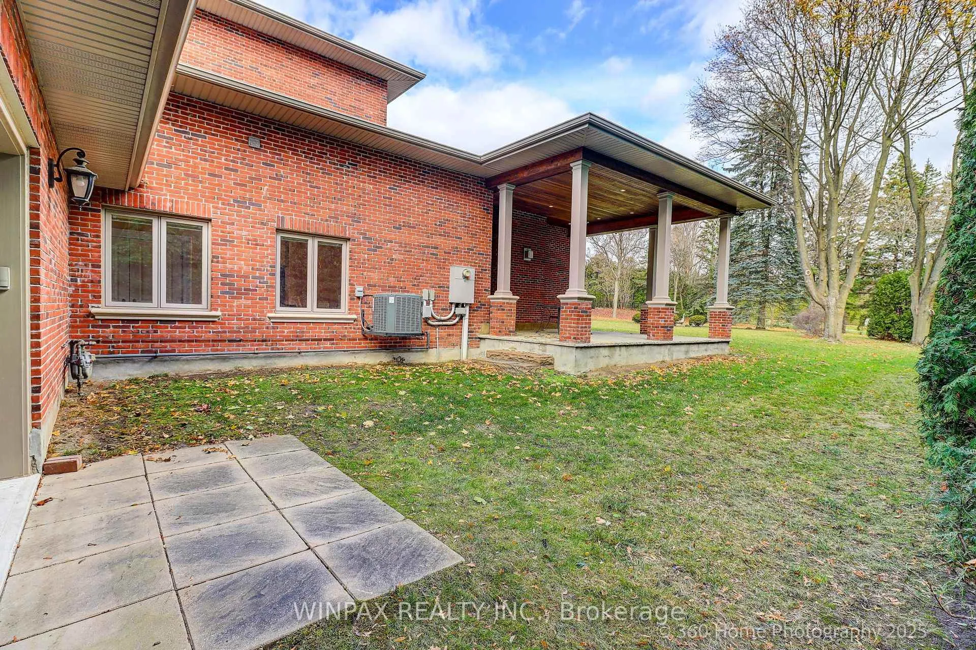 Photo 10 of 26 Blencathra Hill, Markham, Devil's Elbow — HOMEH