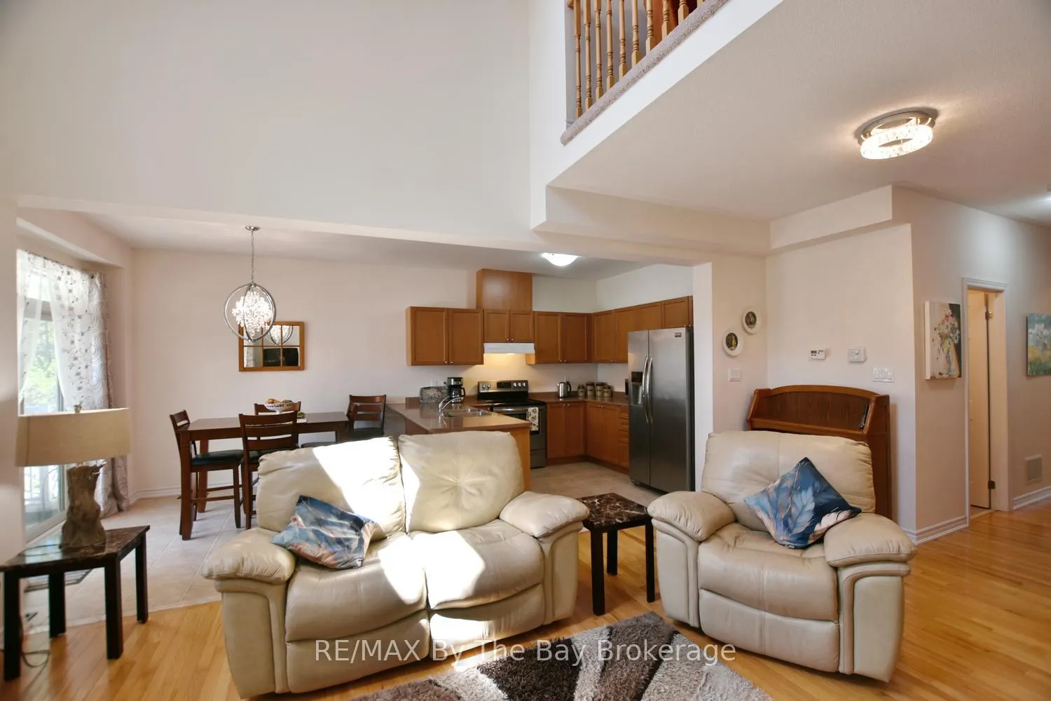 Photo 12 of 58 Providence Way, Wasaga Beach — HOMEH