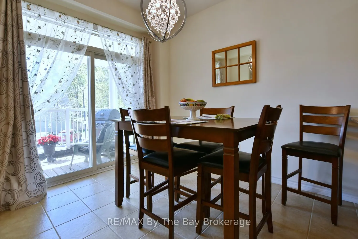 Photo 14 of 58 Providence Way, Wasaga Beach — HOMEH