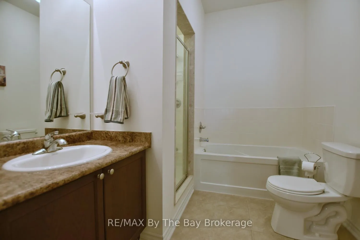 Photo 21 of 58 Providence Way, Wasaga Beach — HOMEH