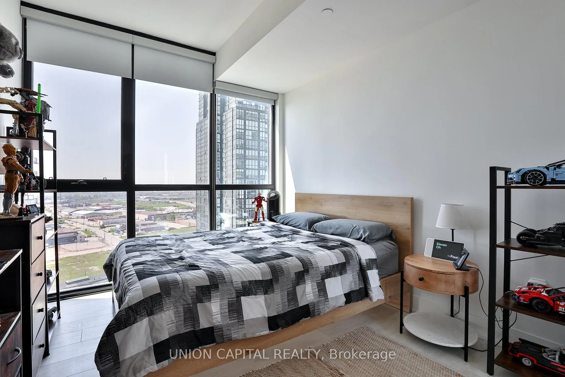 Photo 12 of Unit 1802, 2908 Highway 7 Road, Vaughan, Concord — HOMEH