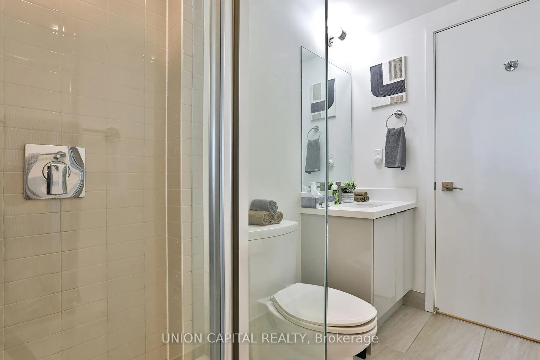 Photo 17 of Unit 1802, 2908 Highway 7 Road, Vaughan, Concord — HOMEH