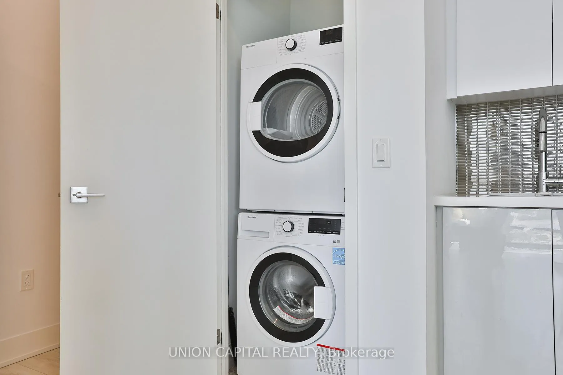 Photo 27 of Unit 1802, 2908 Highway 7 Road, Vaughan, Concord — HOMEH