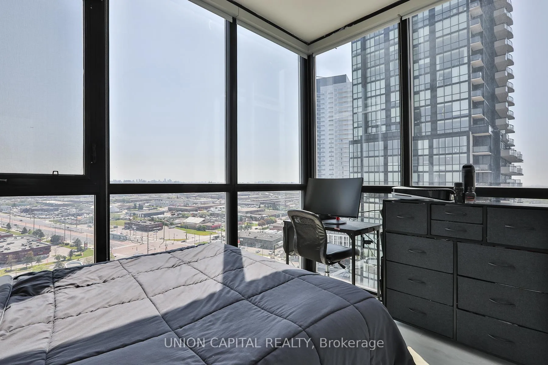 Photo 23 of Unit 1802, 2908 Highway 7 Road, Vaughan, Concord — HOMEH