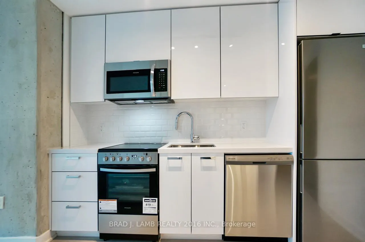 Photo 3 of Unit 1603, 284 King Street E, Toronto, Moss Park — HOMEH