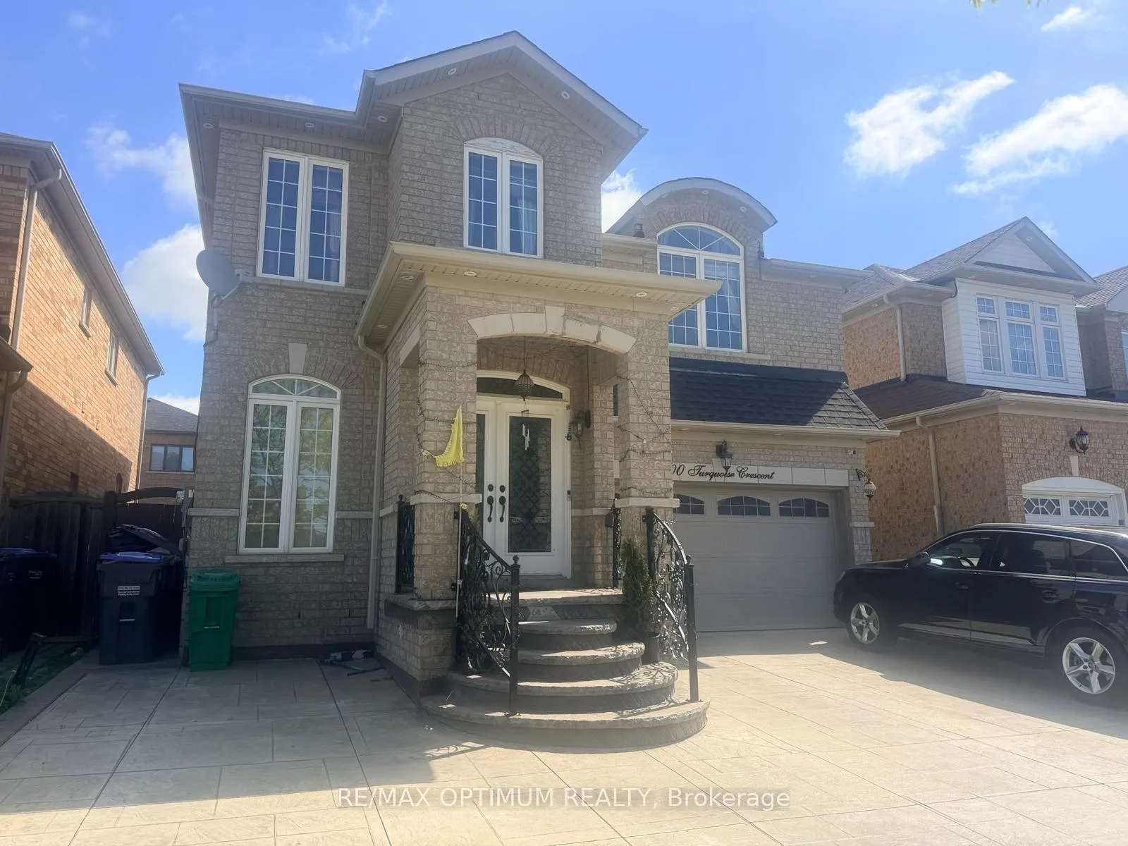 Photo 1 of 100 Turquoise Crescent, Brampton, Bram East — HOMEH