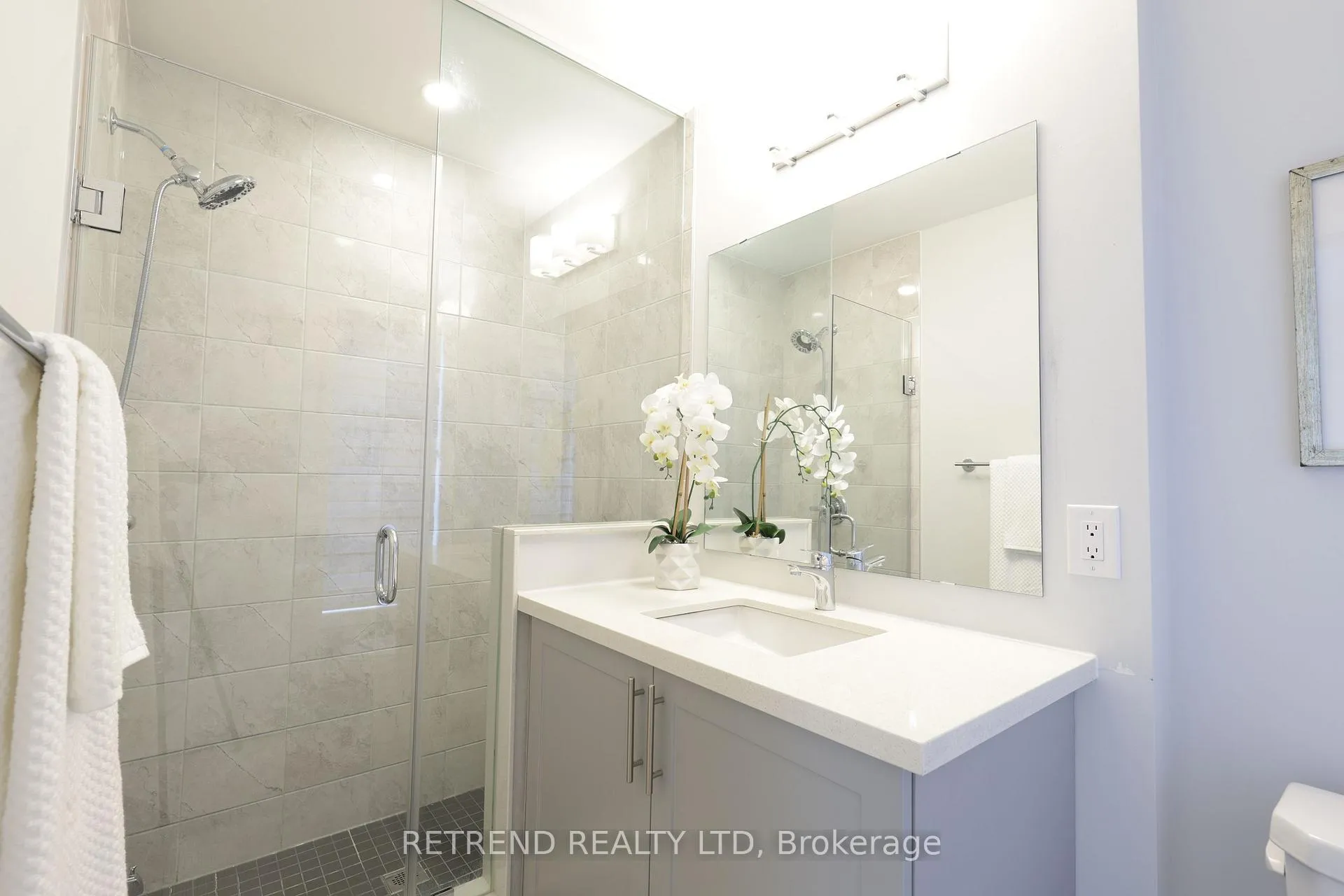 Photo 38 of 8 Guardhouse Crescent, Markham, Angus Glen — HOMEH