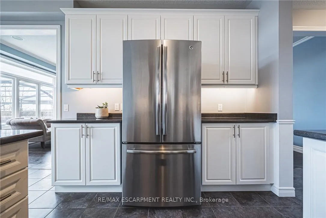 Photo 18 of 154 Keystone Crescent, Hamilton, Rural Glanbrook — HOMEH