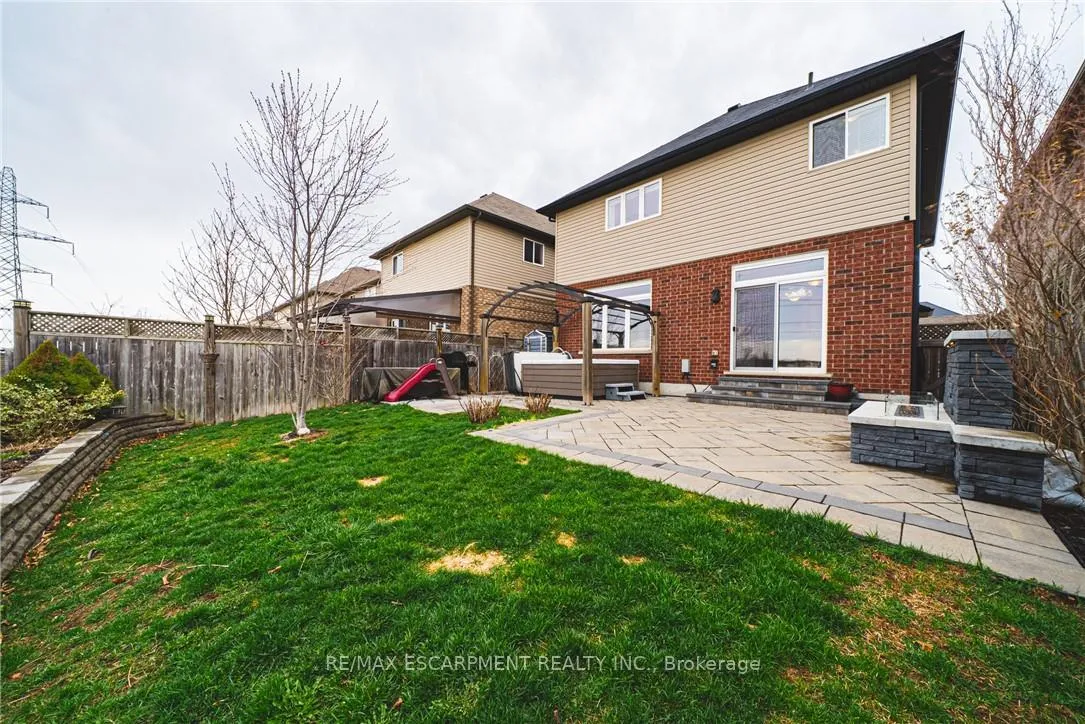 Photo 44 of 154 Keystone Crescent, Hamilton, Rural Glanbrook — HOMEH