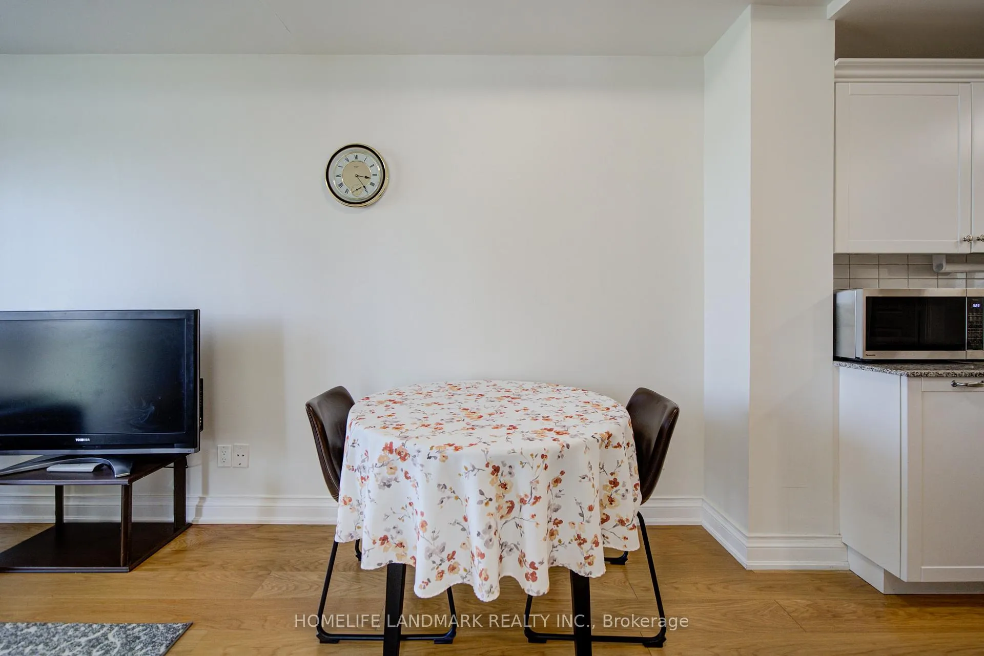 Photo 20 of Unit 618, 68 Main Street N, Markham, Old Markham Village — HOMEH