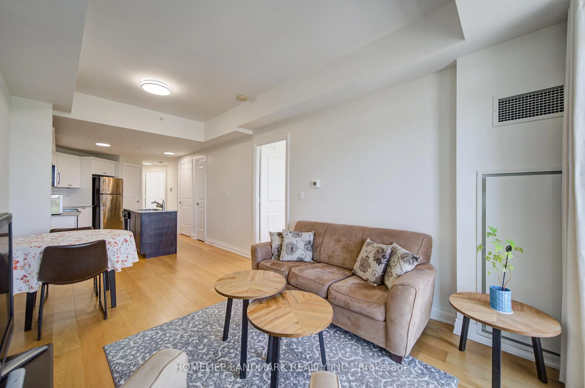 Photo 26 of Unit 618, 68 Main Street N, Markham, Old Markham Village — HOMEH