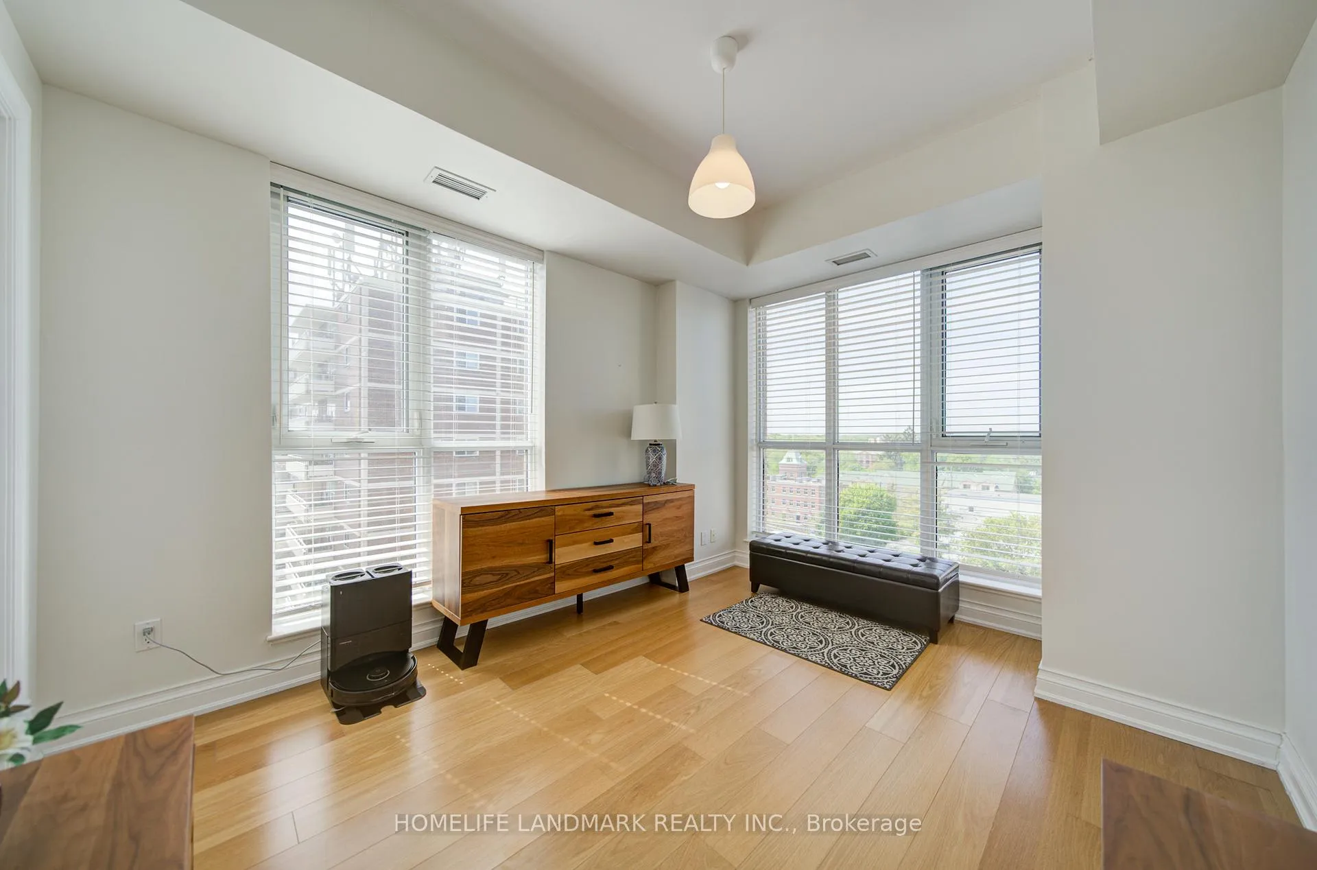 Photo 28 of Unit 618, 68 Main Street N, Markham, Old Markham Village — HOMEH