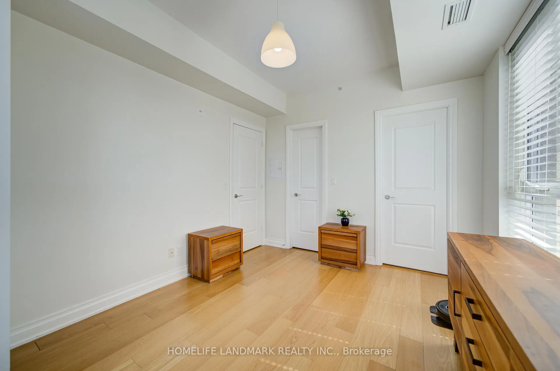 Photo 29 of Unit 618, 68 Main Street N, Markham, Old Markham Village — HOMEH