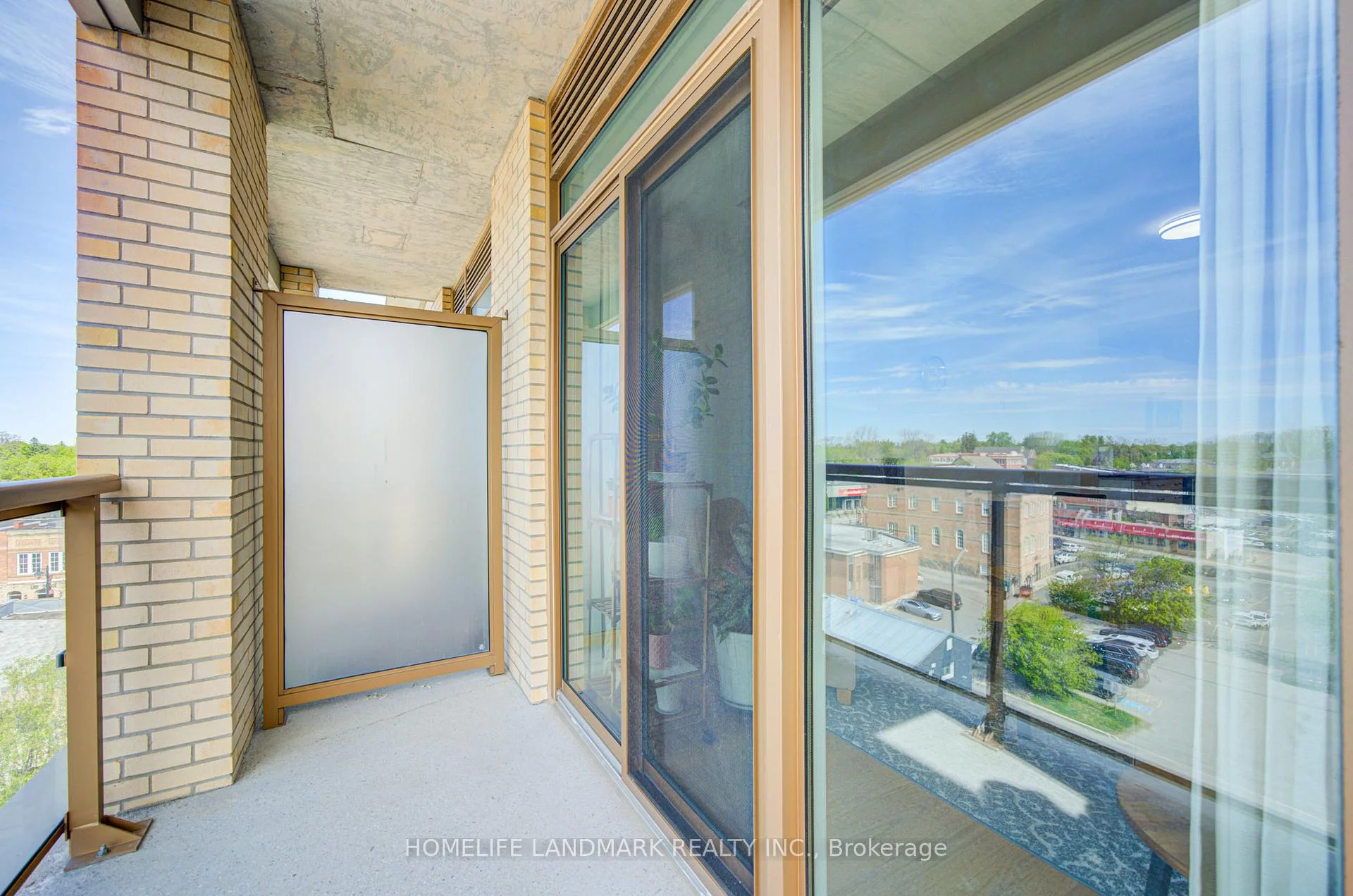 Photo 41 of Unit 618, 68 Main Street N, Markham, Old Markham Village — HOMEH