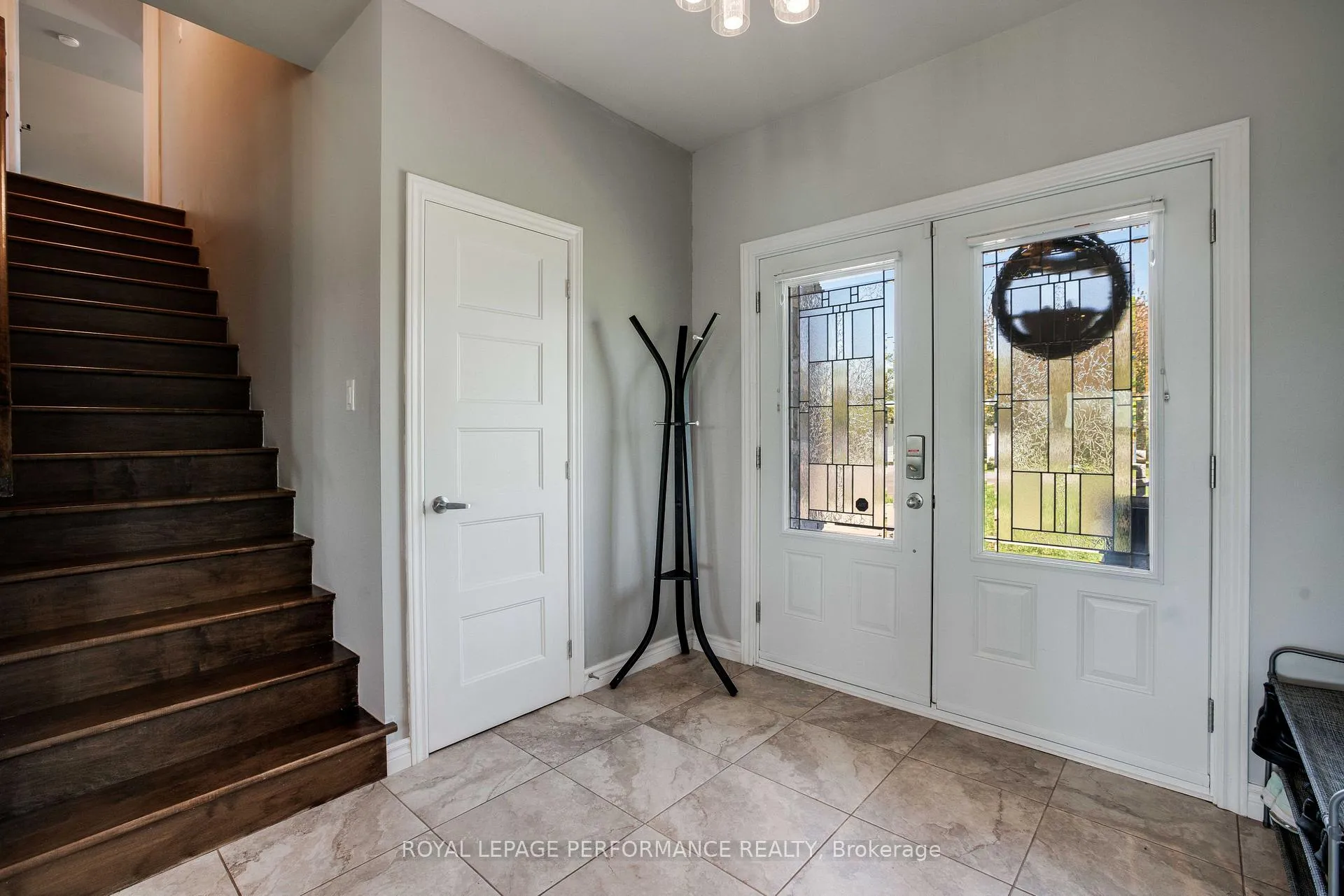 Photo 3 of 88 Pendleton Street, Champlain, Vankleek Hill — HOMEH