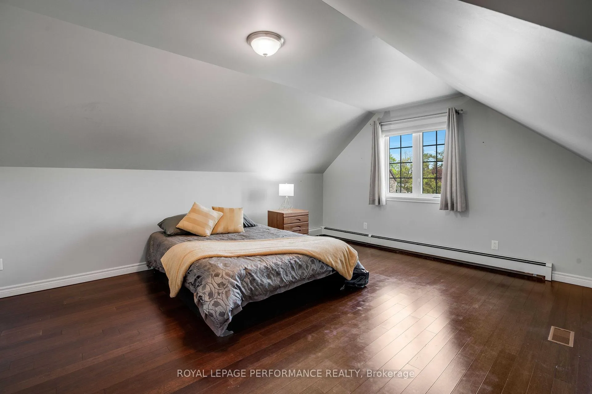 Photo 23 of 88 Pendleton Street, Champlain, Vankleek Hill — HOMEH
