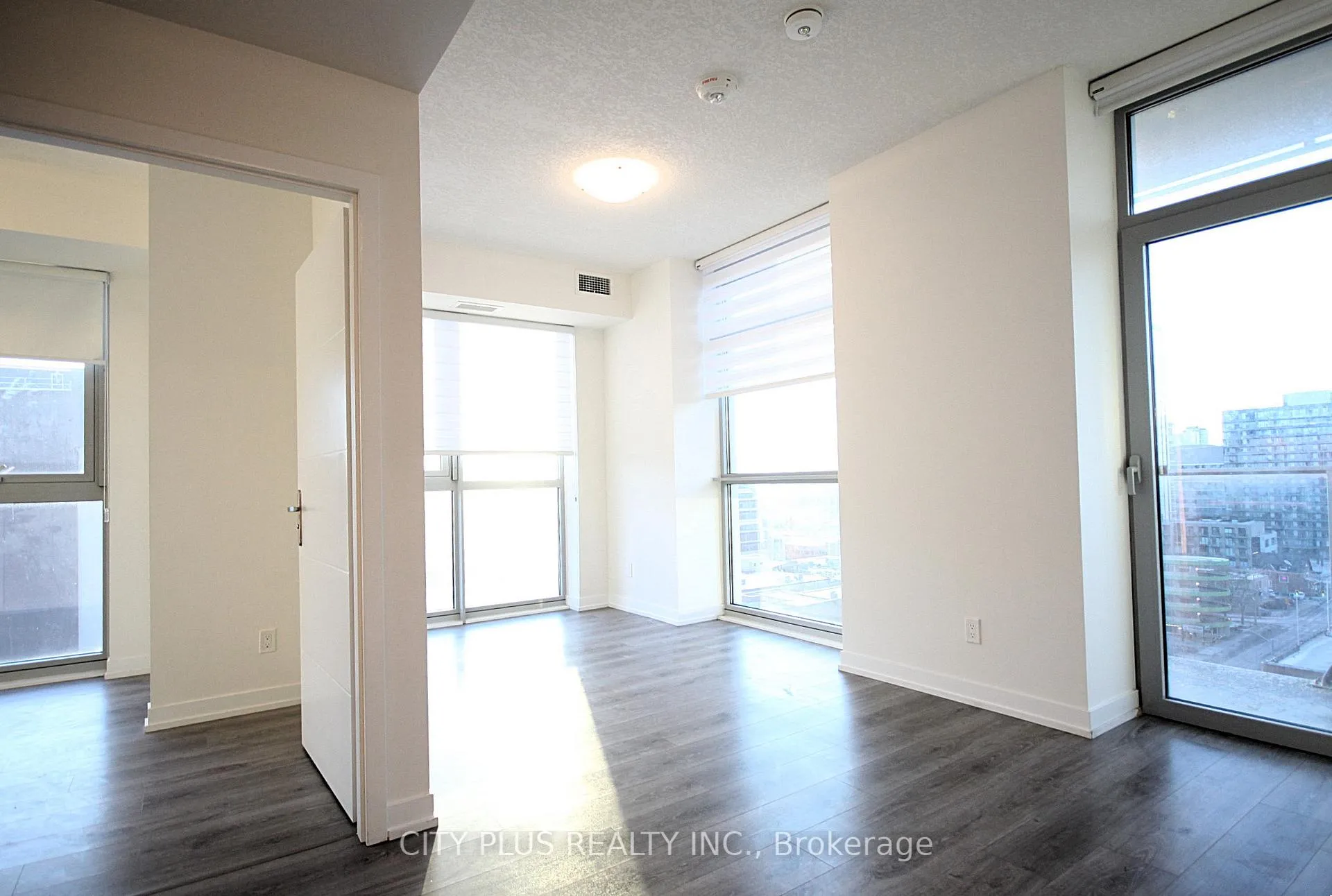 Photo 9 of Unit 1009, 60 Frederick Street, Kitchener — HOMEH