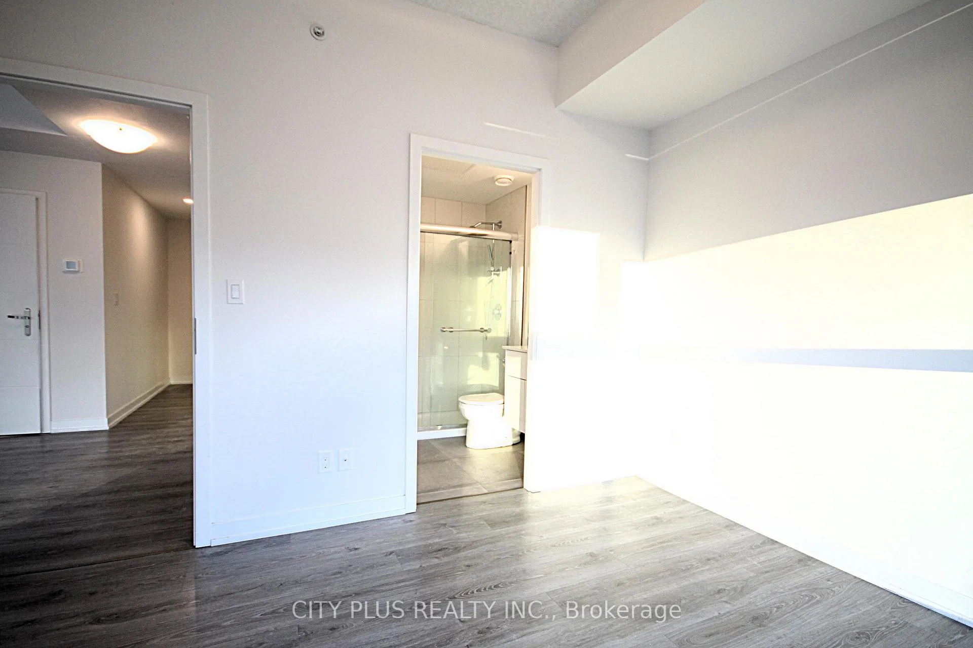 Photo 10 of Unit 1009, 60 Frederick Street, Kitchener — HOMEH