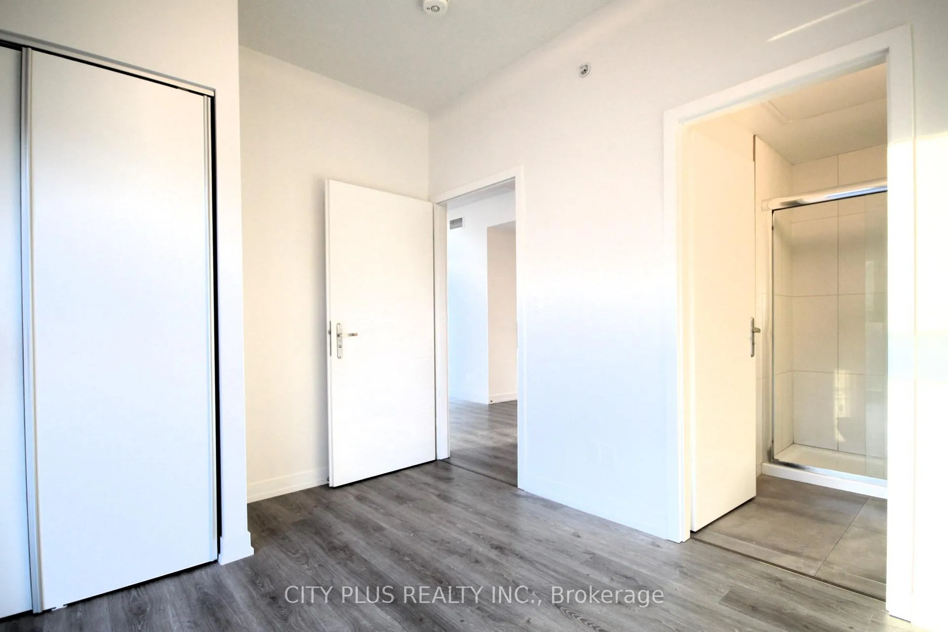 Photo 11 of Unit 1009, 60 Frederick Street, Kitchener — HOMEH