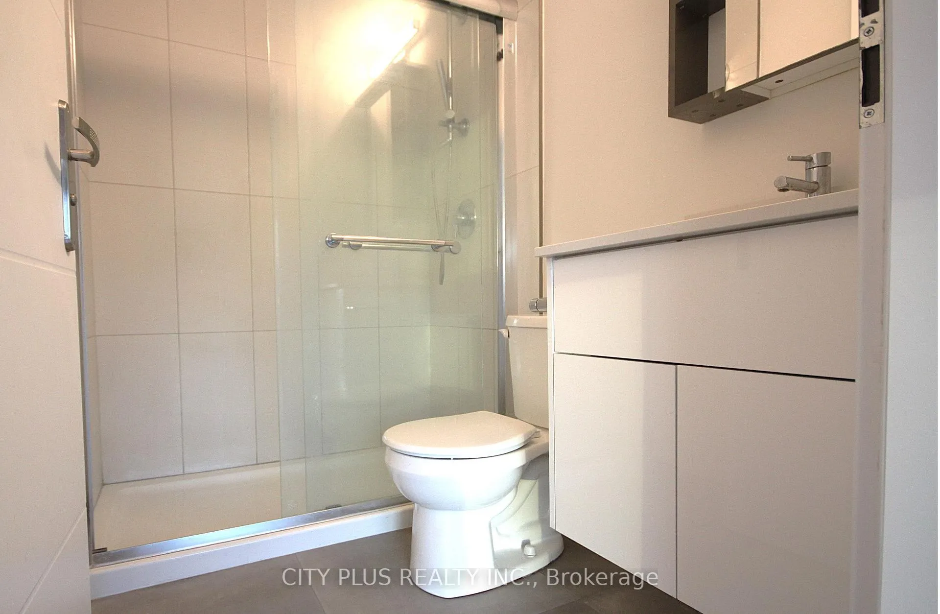Photo 12 of Unit 1009, 60 Frederick Street, Kitchener — HOMEH