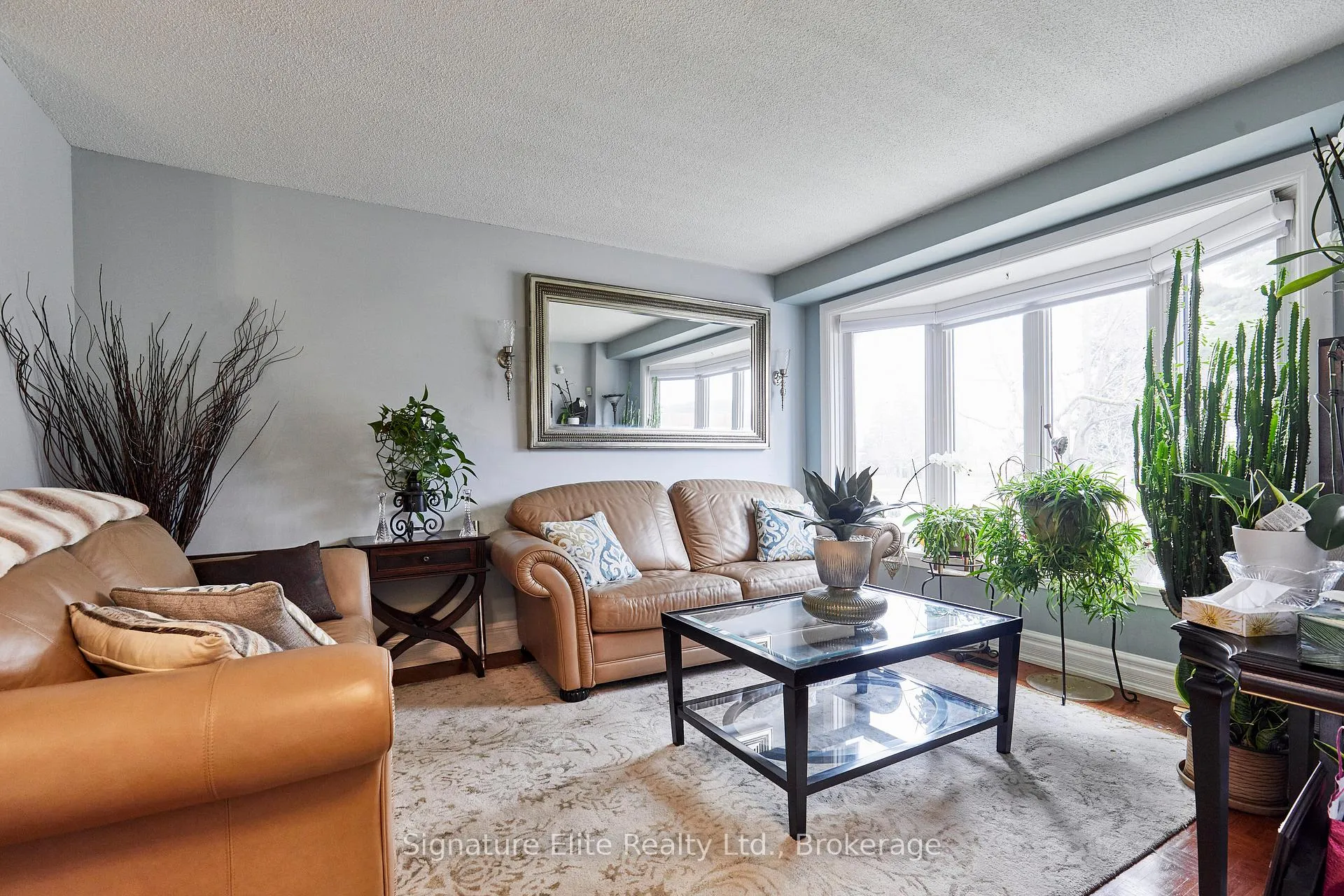 Front of Unit Main & Upper, 51 Nahanni Terrace