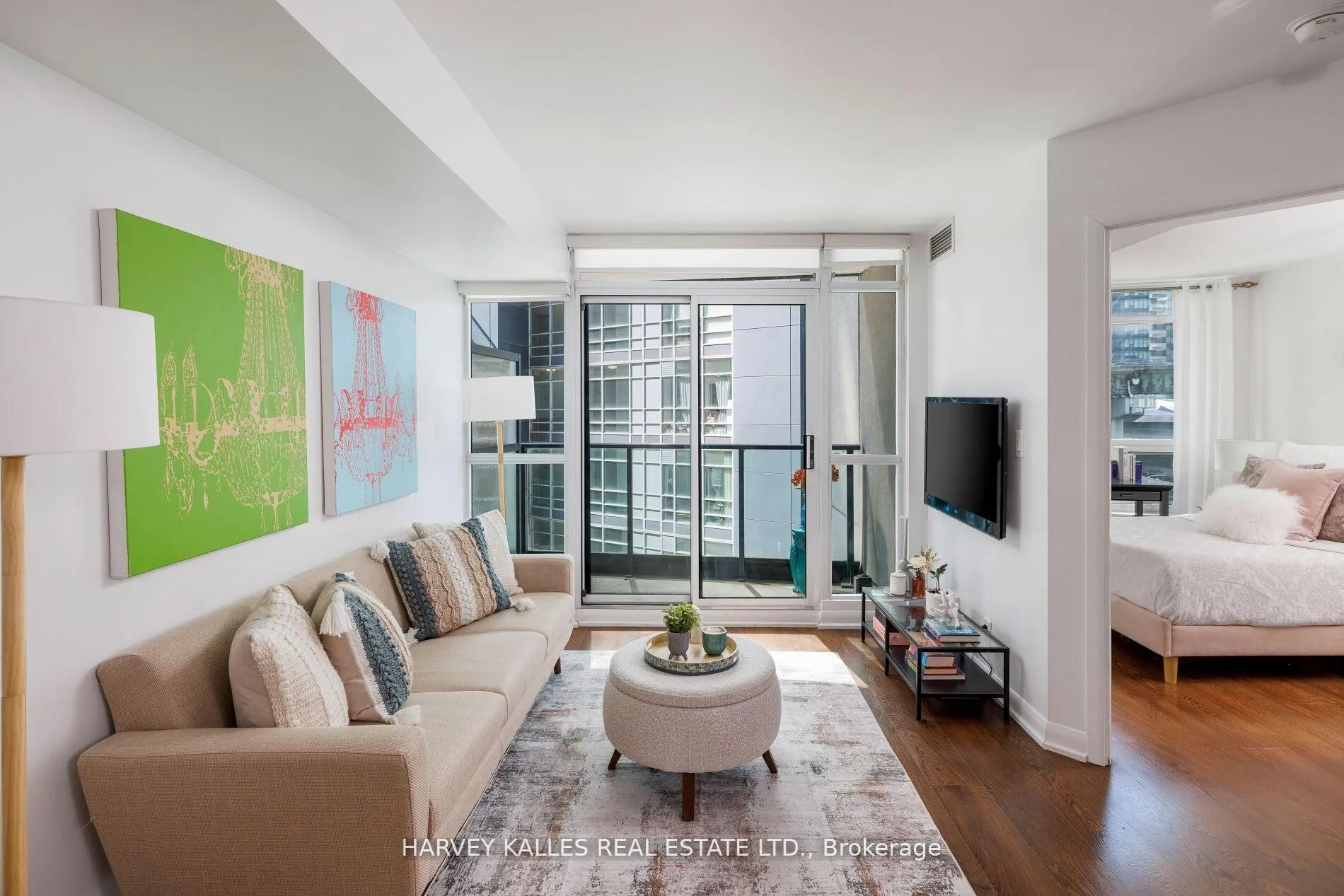 Photo 3 of Unit 401, 600 Fleet Street, Toronto, Niagara — HOMEH