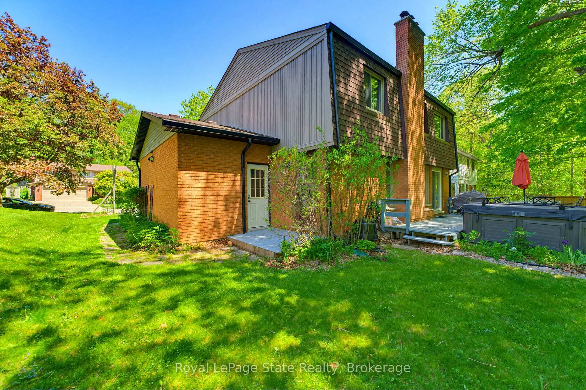 Photo 42 of 30 Jerome Park Drive, Hamilton, Dundas — HOMEH