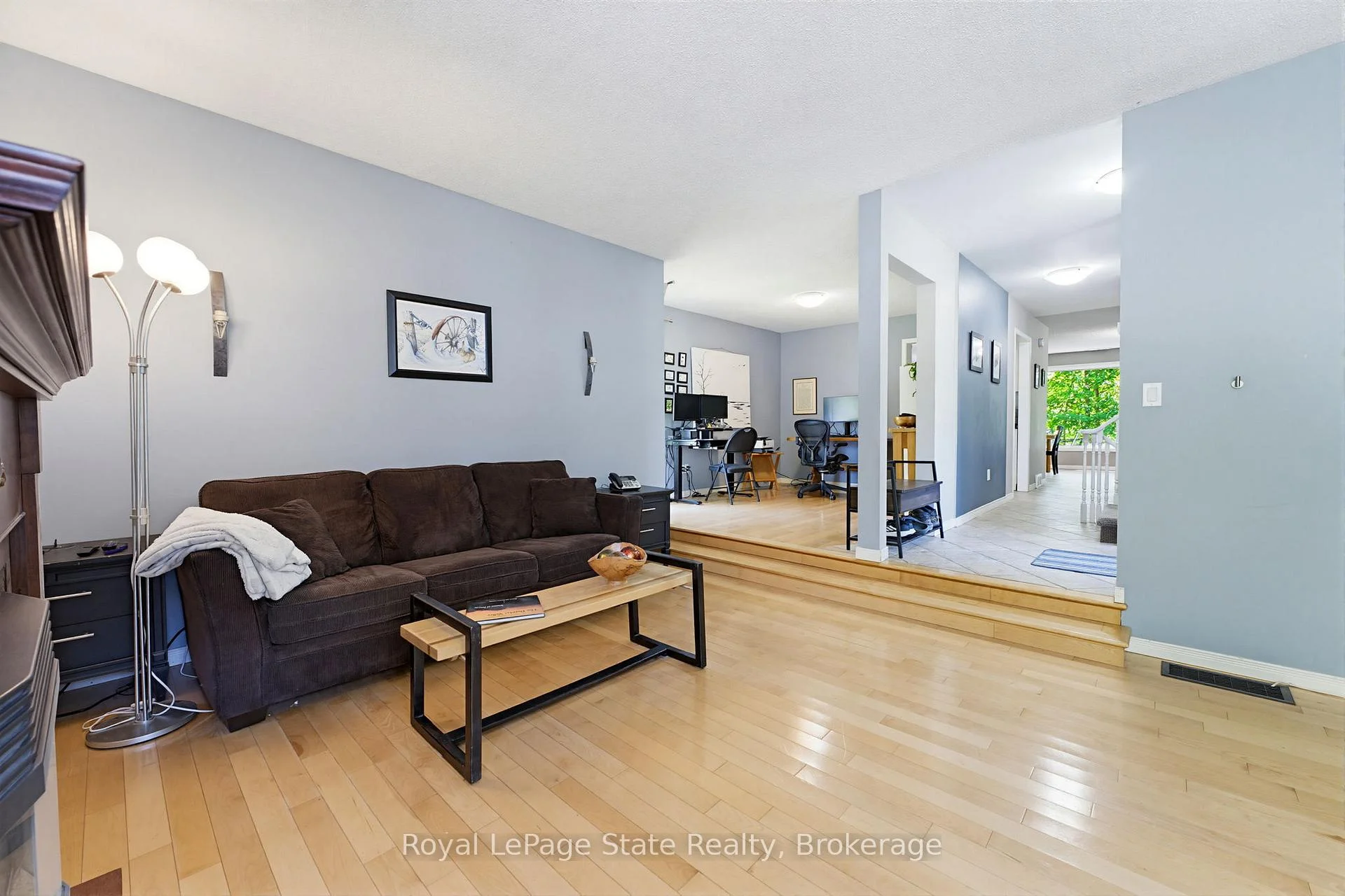 Photo 16 of 30 Jerome Park Drive, Hamilton, Dundas — HOMEH