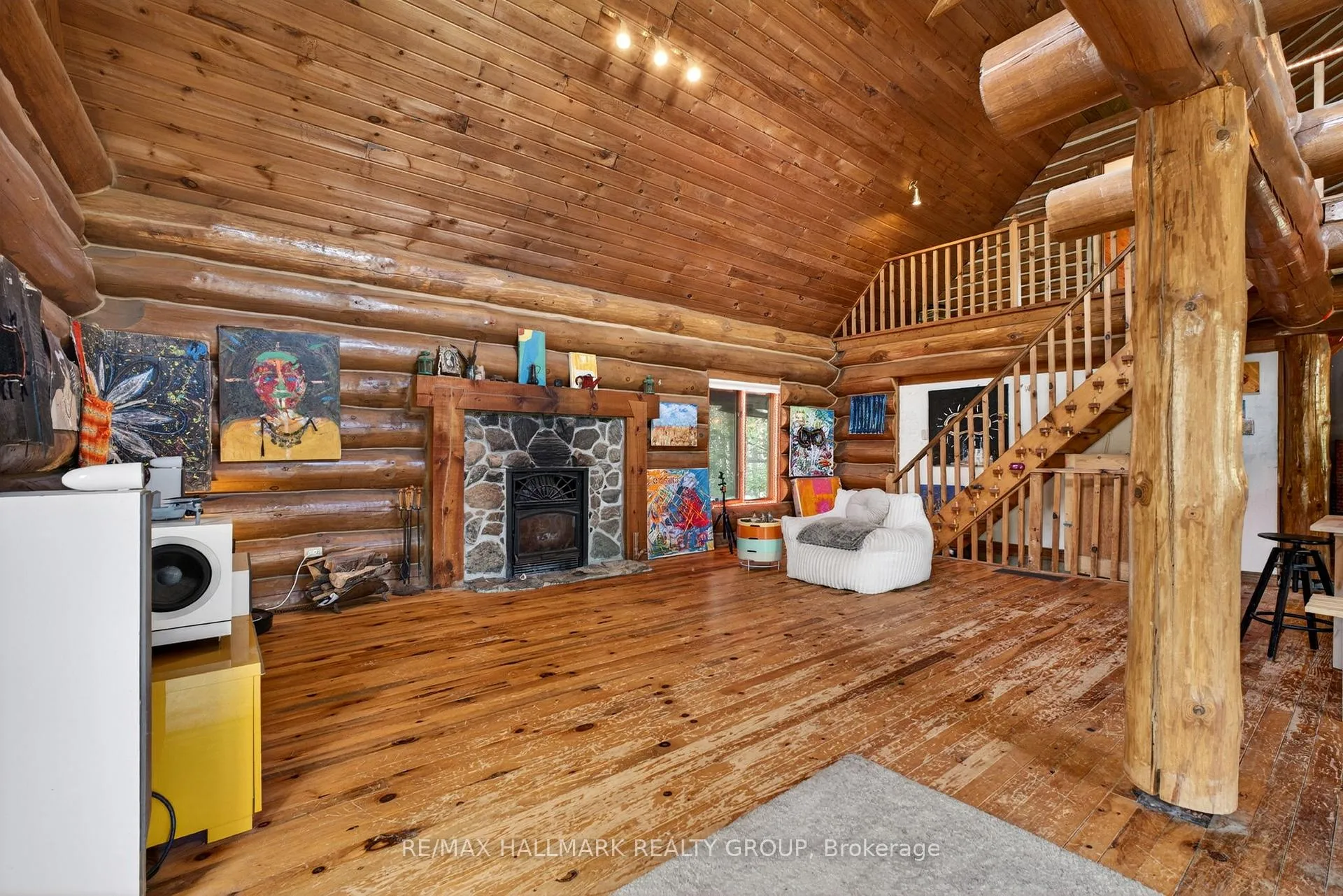 Photo 14 of 1259 Webster Road, Douro-Dummer — HOMEH