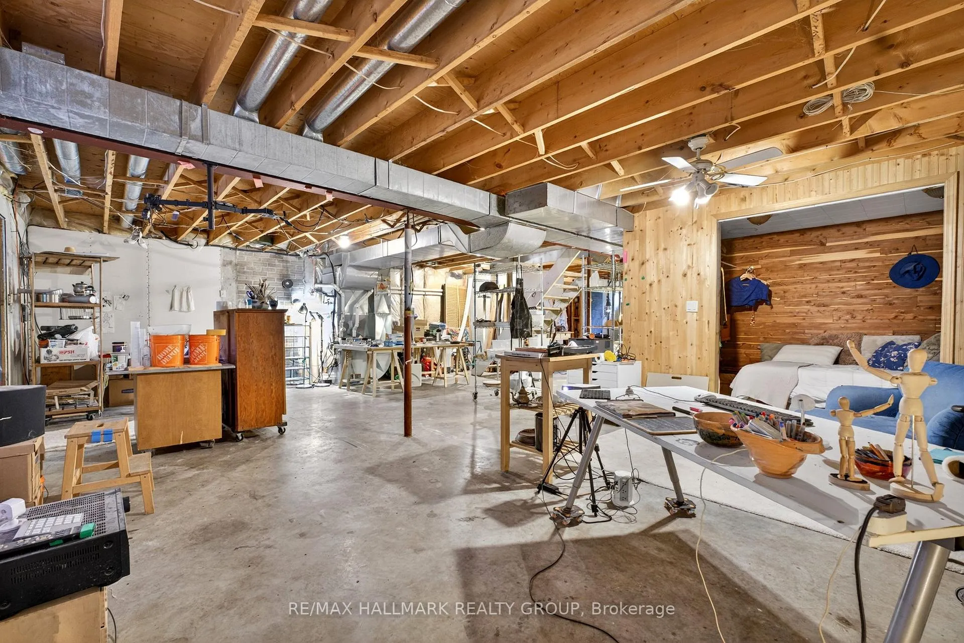 Photo 33 of 1259 Webster Road, Douro-Dummer — HOMEH