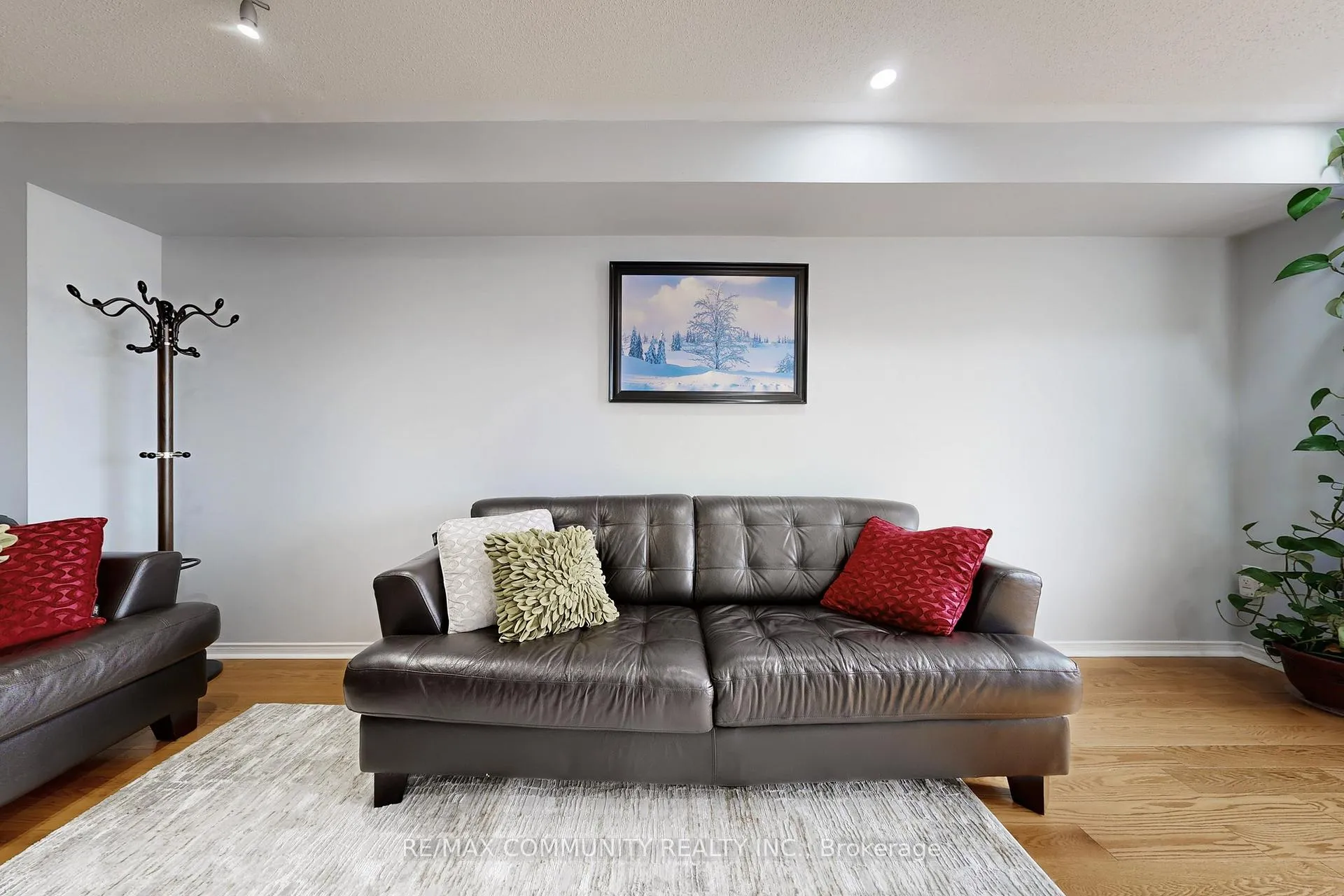 Photo 7 of 771 Cornell Rouge Boulevard, Markham, Cornell — HOMEH