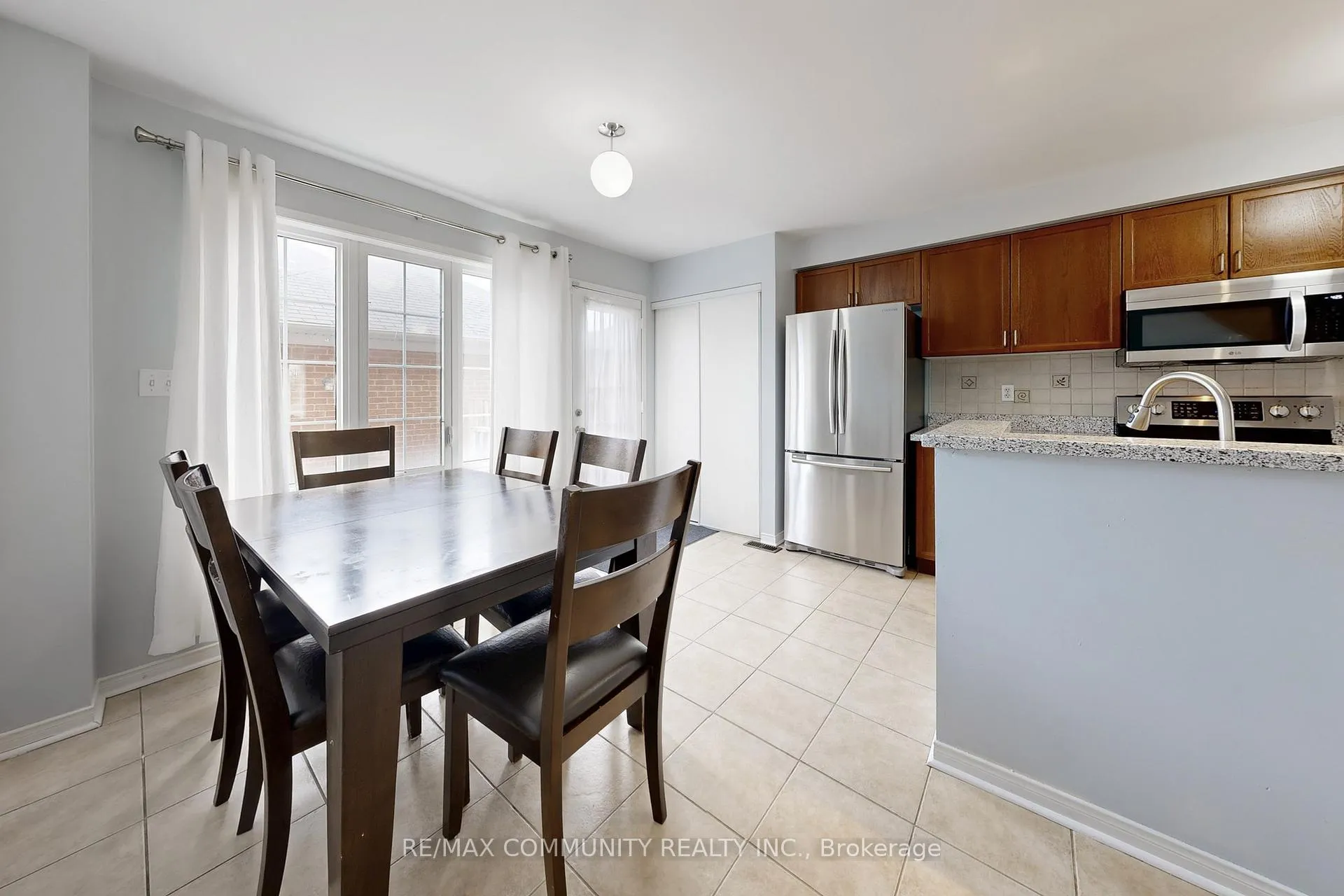 Photo 9 of 771 Cornell Rouge Boulevard, Markham, Cornell — HOMEH