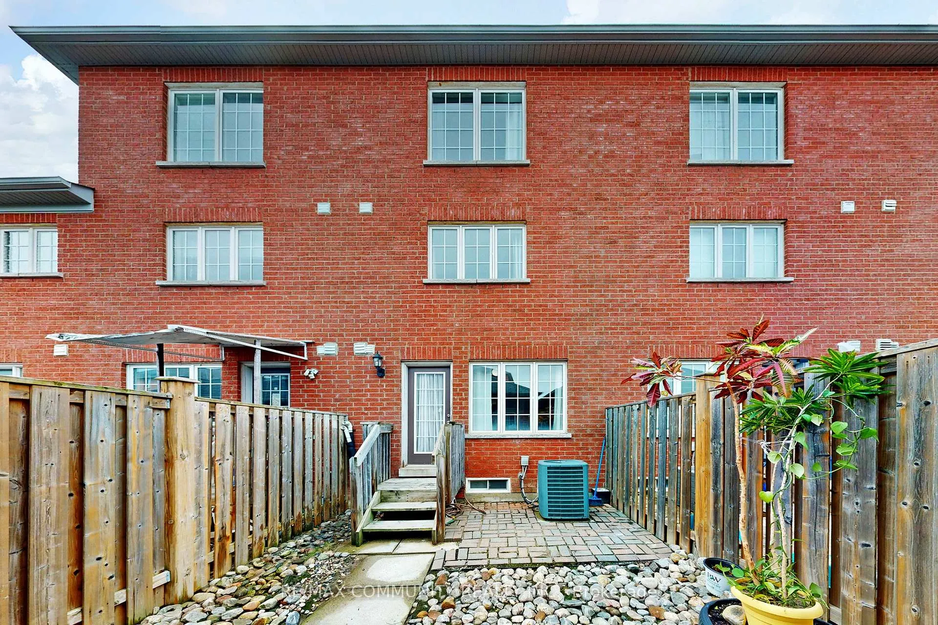 Photo 45 of 771 Cornell Rouge Boulevard, Markham, Cornell — HOMEH