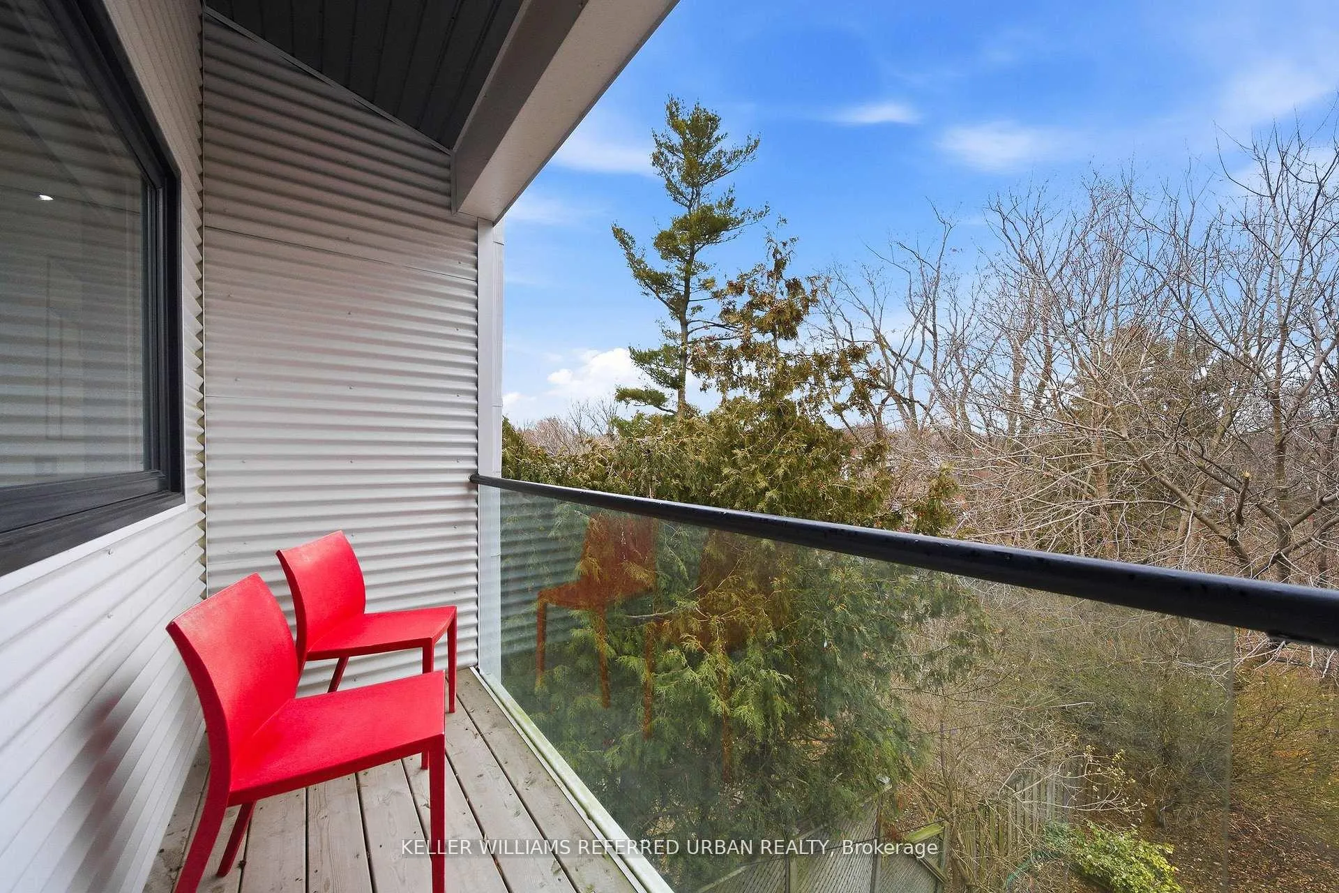 Photo 33 of 22 Daniels Street, Etobicoke, Stonegate-Queensway — HOMEH