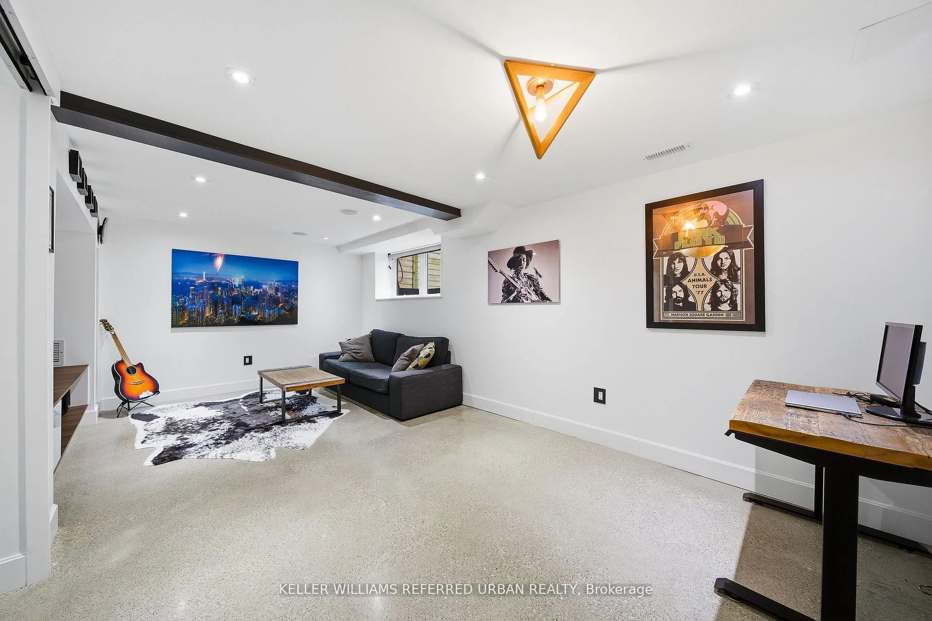 Photo 40 of 22 Daniels Street, Etobicoke, Stonegate-Queensway — HOMEH