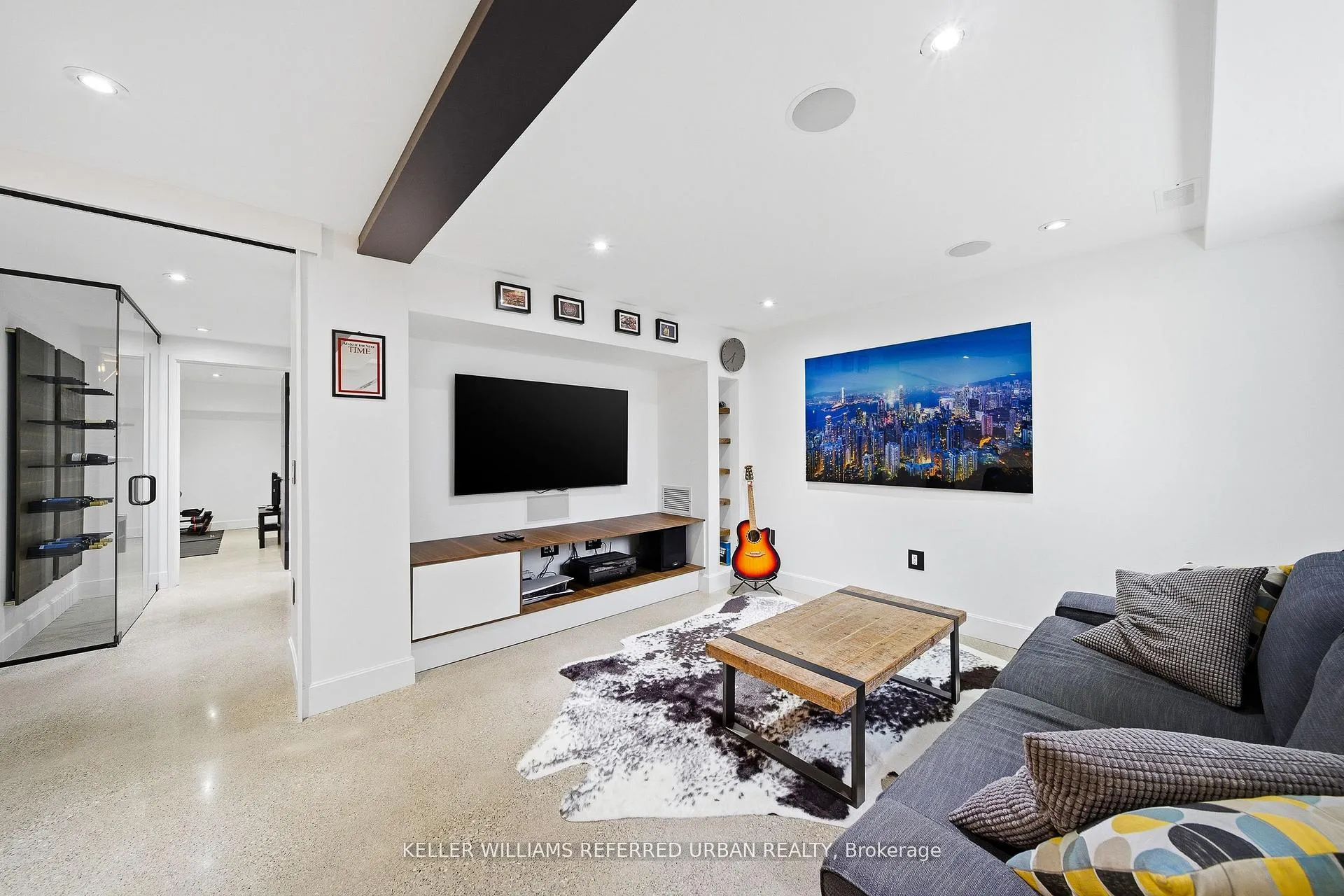 Photo 41 of 22 Daniels Street, Etobicoke, Stonegate-Queensway — HOMEH