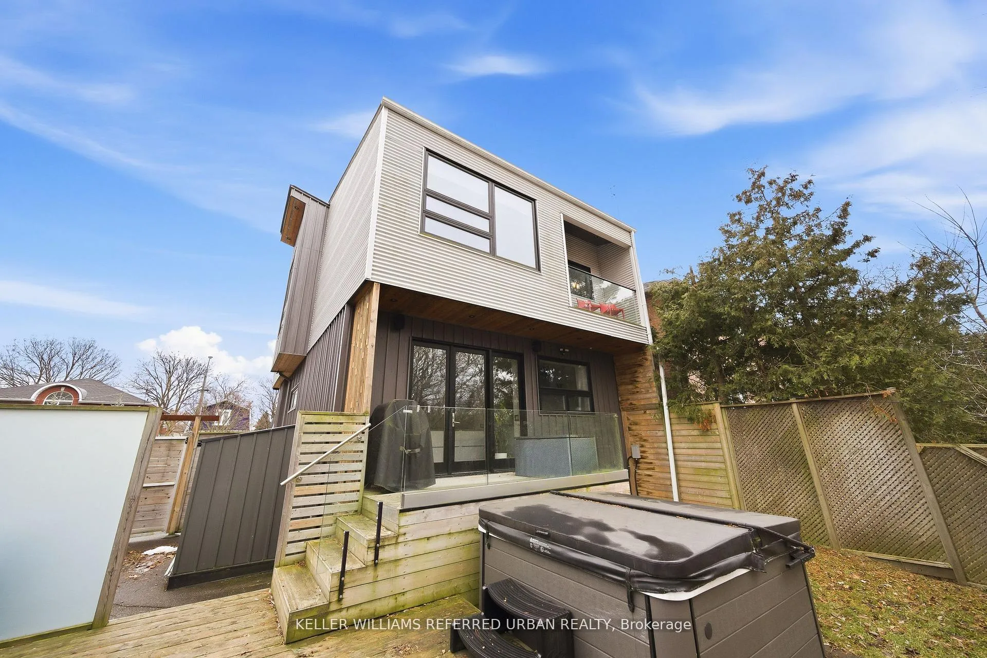 Photo 47 of 22 Daniels Street, Etobicoke, Stonegate-Queensway — HOMEH
