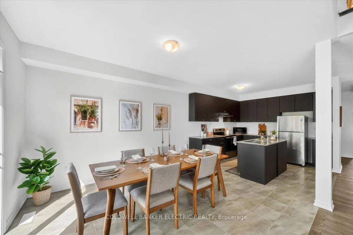 Photo 14 of 3 Hillcroft Way, Kawartha Lakes, Bobcaygeon — HOMEH