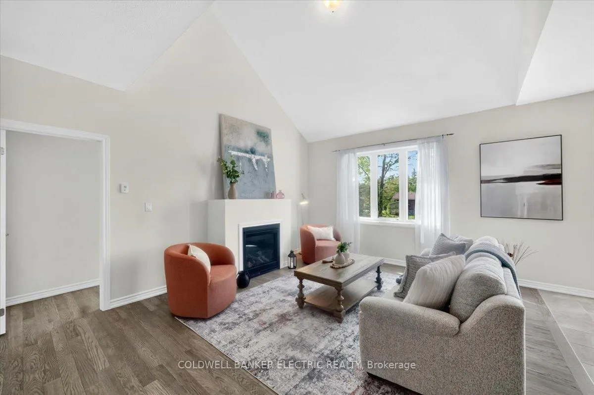 Photo 16 of 3 Hillcroft Way, Kawartha Lakes, Bobcaygeon — HOMEH